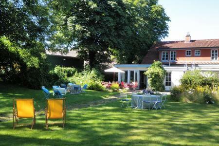Gaestehaus Kloen-Stuuv Delve Kültér fotó